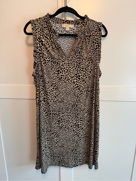 Michael Kors Dresses & Skirts - Michael Kors Beige and Black Leopard Print Dress
